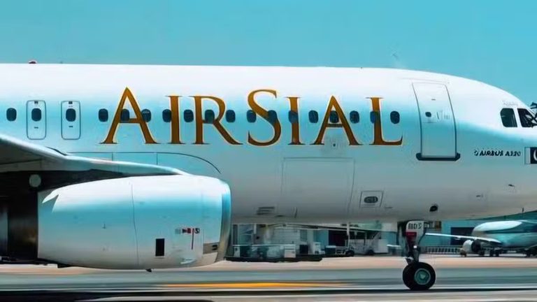 sideshot of airsial jet